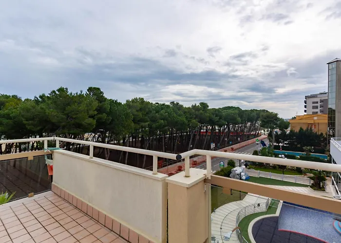 Attico Nautilus - Myho Casa アパート アルバ・アドリアティカ